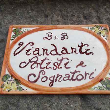 Viandanti, Artisti E Sognatori Panzió Comano  Kültér fotó