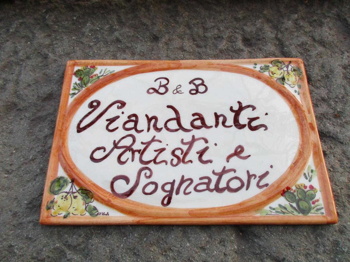 Viandanti, Artisti E Sognatori Panzió Comano  Kültér fotó